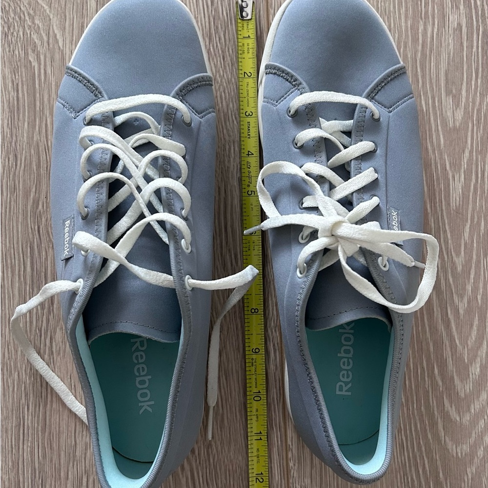 Reebok Men’s Light Blue Sneakers, Size 11, New without tags